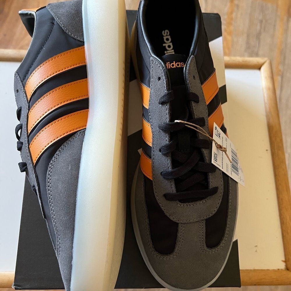 Adidas Barreda Decode Sneakers Men’s 11 - Picture 3 of 10